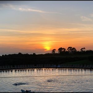 Meet your Posher, Raymond